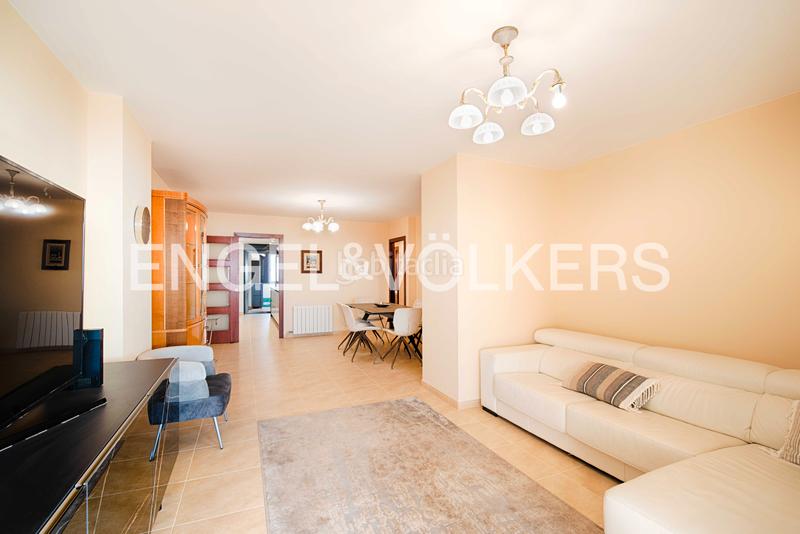 Foto bf14d643-7d97-4199-a350-81957a762378. Apartamento idílico apartamento de 3 dormitorios en primera línea de mar en Empuriabrava