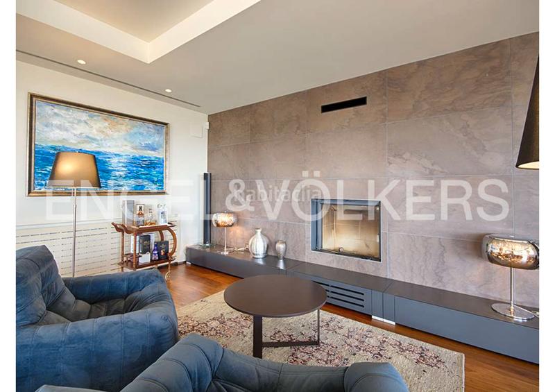 Foto b2397a96-06a8-44ad-a31c-e5c28cc8bb57. Chalet avec cheminée chauffage parking piscine dans Peralada