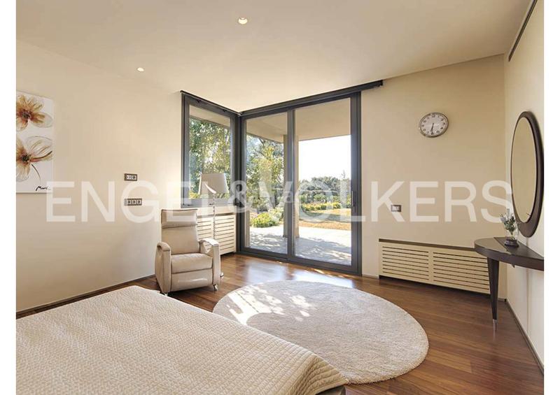 Foto c5ed68c8-9c11-4f69-98ea-fa5a7143b1d2. Chalet avec cheminée chauffage parking piscine dans Peralada