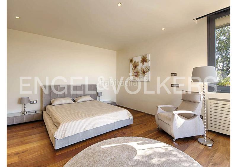 Foto cacfa96c-5ace-4b06-b84b-7b9089eef341. Chalet avec cheminée chauffage parking piscine dans Peralada