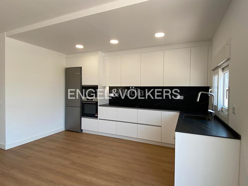 Foto 275b7d4b-39dc-4ca5-af67-8f2bdb928cb1. Piso en avinguda antoni margarits 3 exclusivo piso de obra nueva en Llançà