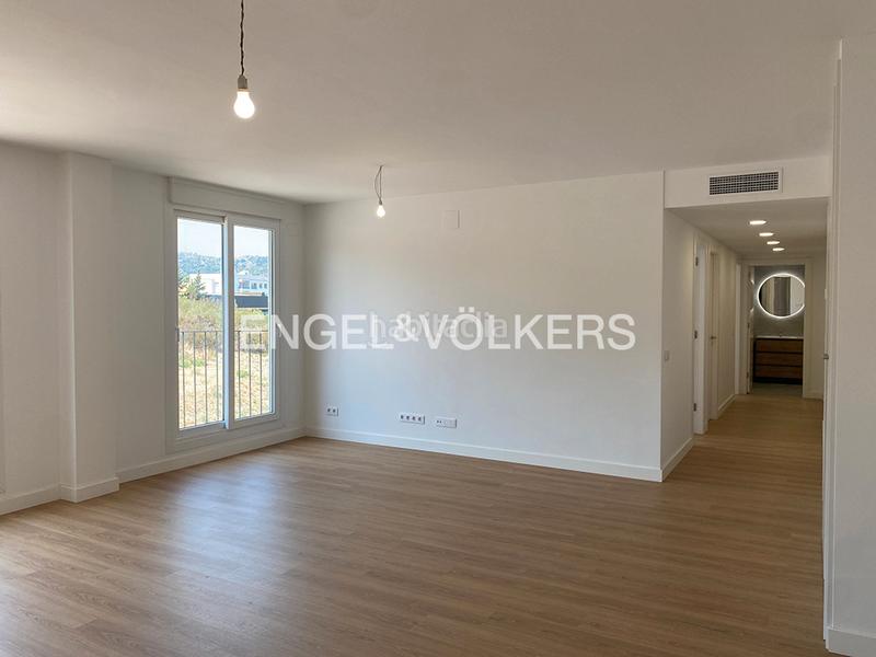 Foto ea54bfae-c29b-428a-9185-786d35c02fff. Piso en avinguda antoni margarits 3 exclusivo piso de obra nueva en Llançà