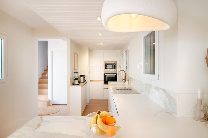 Foto a2f65e65-d983-4960-a958-98757294b67d. Casa adossada amb piscina a Cap Ras - Creus - Falconera Empuriabrava