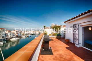 Àtic  Carrer port moxo. Dúplex con gran terraza, amarre, parking y box