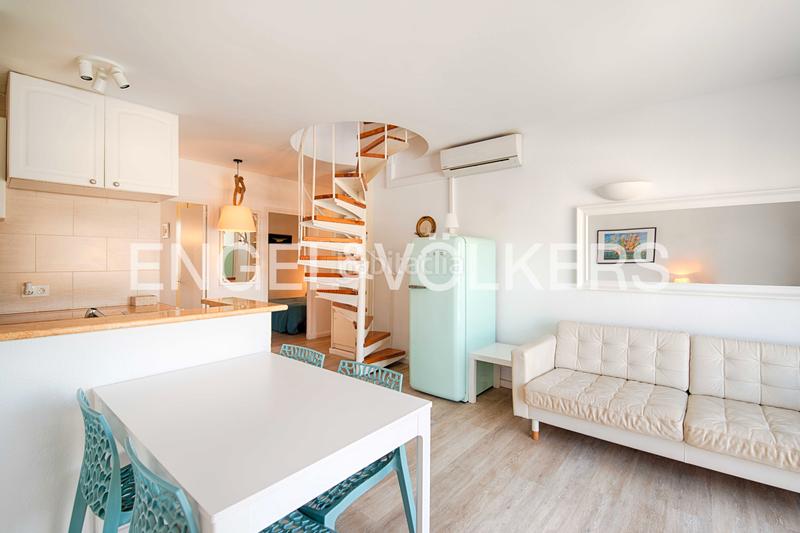 Foto f8328d36-e07e-4047-829f-ed238c343d20. Ático dúplex con gran terraza, amarre, parking y box en Empuriabrava