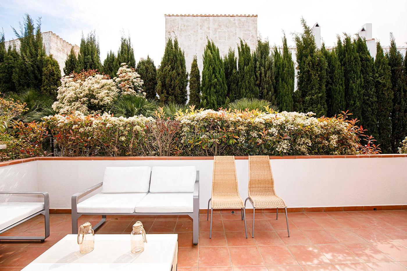Encantador apartamento con terraza privada a pocos minutos del c Cadaqus