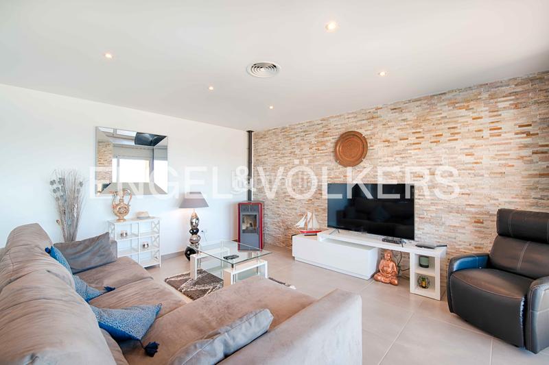 Foto 8fc75f19-79b7-4fce-9fb3-f7aeac8834d3. Chalet mit parking pool in Puig Rom-Canyelles-Almadrava Roses