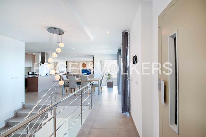 Foto 940ce1a7-7ac2-477d-b846-a6281c8e31f1. Chalet mit parking pool in Puig Rom-Canyelles-Almadrava Roses