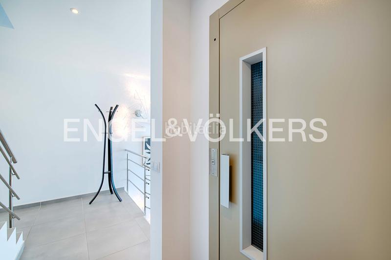 Foto 9524b101-9801-43ce-8bad-5081c4e6729a. Chalet mit parking pool in Puig Rom-Canyelles-Almadrava Roses