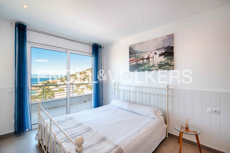 Foto f341239e-555c-4cba-9107-4cb8bb6ff642. Chalet mit parking pool in Puig Rom-Canyelles-Almadrava Roses