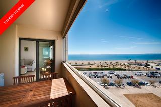 Apartament  Carrer de fabra pompeu. Magnifico apartamento con 2 dormitorios y vistas al mar