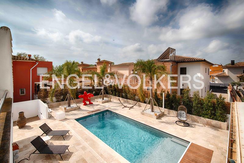 Foto 17ad1535-f73d-406b-b3a9-3fb99a8f9839. Chalet mit parking pool in Castelló d´Empúries