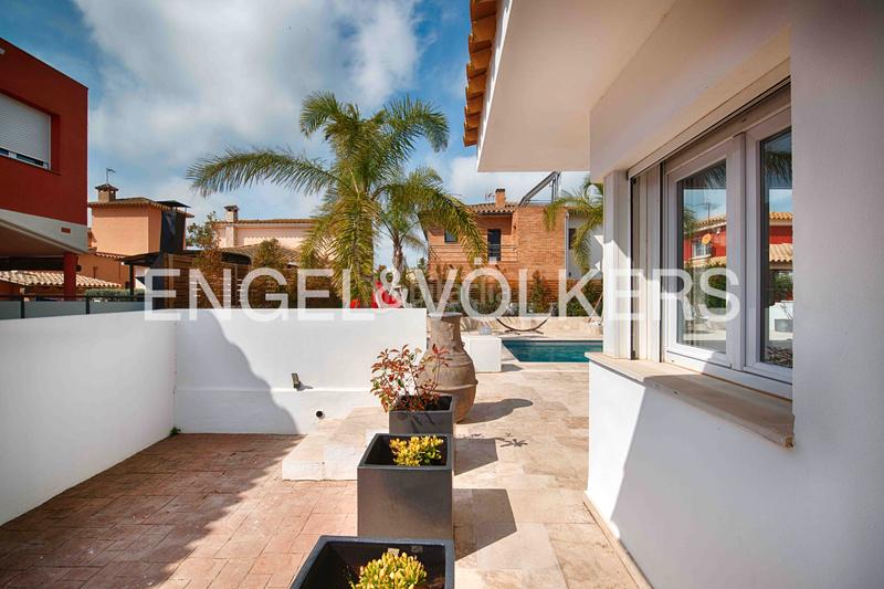 Foto 596ff53c-da90-404e-bed8-7f47e5d36532. Chalet mit parking pool in Castelló d´Empúries