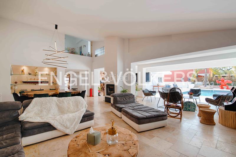 Foto f1696ef3-cb7d-428e-aa97-7c038a5a1637. Chalet mit parking pool in Castelló d´Empúries