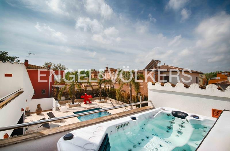 Foto fc70c1ad-9f1d-4ea7-a082-41e3565a5110. Chalet mit parking pool in Castelló d´Empúries