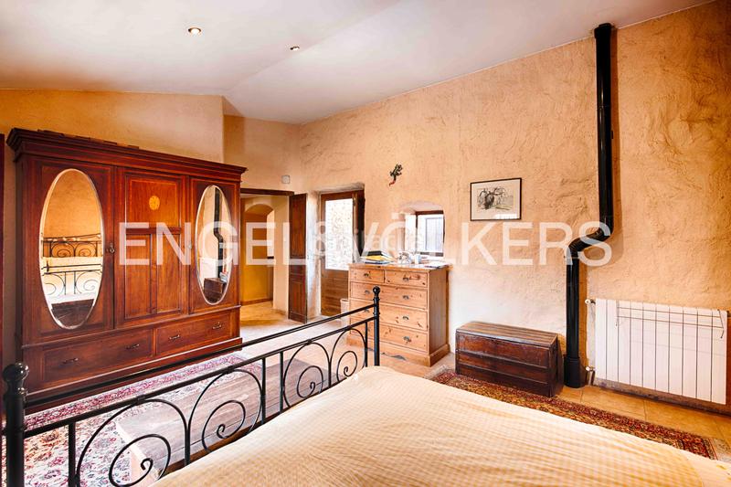 Foto ee1eaa4d-5394-41ca-9fa4-3c454d0761b2. Casa in carrer roca de la balena 3 in Vilajuïga