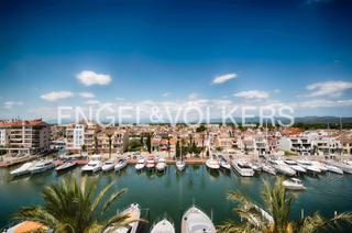 Studiowohnung  Carrer club nautic. Estudio con magníficas vistas al canal principal