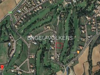 Terreny residencial a Carrer felip l'ardit 31. Terreno a la venta en golf peralada