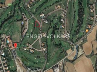 Terreny residencial  Carrer felip l'ardit. Terreno a la venta en golf peralada