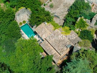 Xalet  Carrer del barri. Impresionante villa con historia y lujo en el castell de sant ll