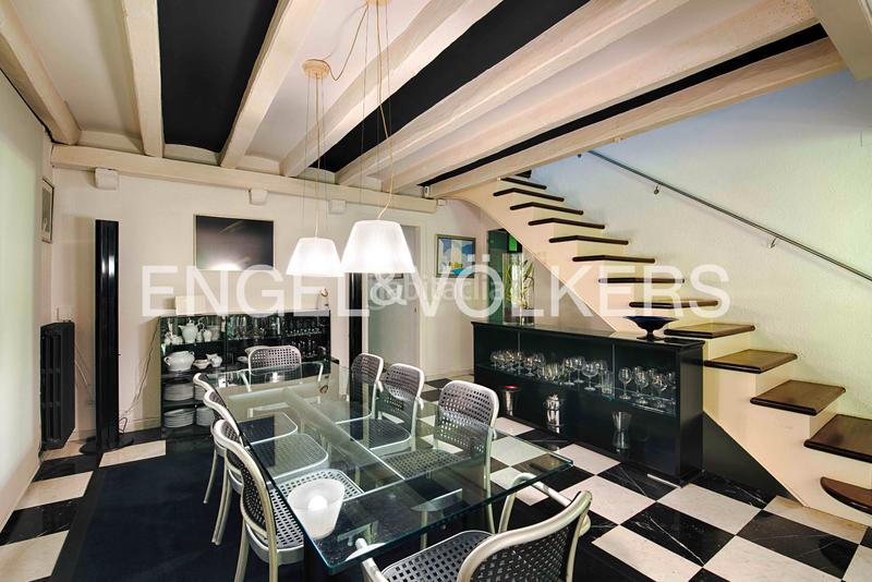 Foto 476670c7-143e-4bd2-8463-a170b7c0f5a5. Chalet impresionante villa con historia y lujo en el castell de sant llorenç en Sant Llorenç de la Muga