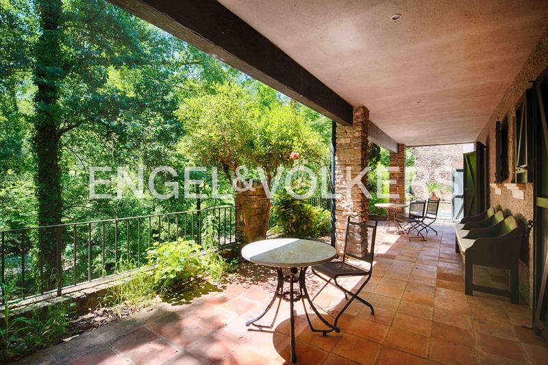 Foto 822b55a6-c3fa-4e68-84bb-18172f412097. Chalet impresionante villa con historia y lujo en el castell de sant llorenç en Sant Llorenç de la Muga