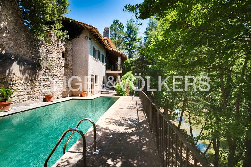 Foto ab6d1bf9-1297-4ac8-ac65-14904a97fae7. Chalet impresionante villa con historia y lujo en el castell de sant llorenç en Sant Llorenç de la Muga