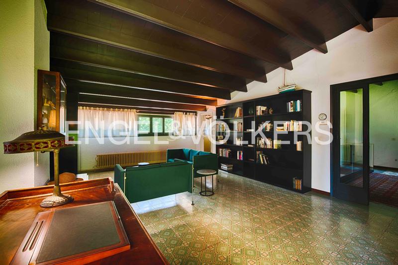 Foto be3eadaf-7237-4c1a-9fc6-28d56059896c. Chalet impresionante villa con historia y lujo en el castell de sant llorenç en Sant Llorenç de la Muga