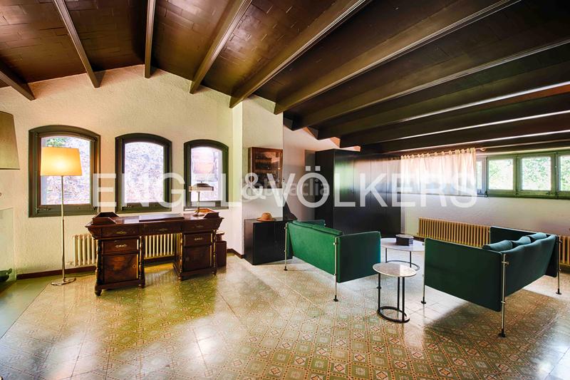 Foto eac2f392-6eef-477c-9cb6-41cac4c3e418. Chalet impresionante villa con historia y lujo en el castell de sant llorenç en Sant Llorenç de la Muga