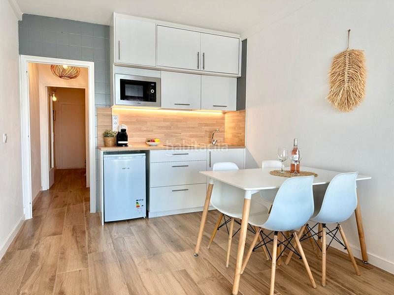 Foto 794886b8-de01-4b72-a37e-eaedf164a1a6. Apartamento  en canyelles ( ) totalmente reformado en 1era linea de mar con licencia turística y parking privado en Roses