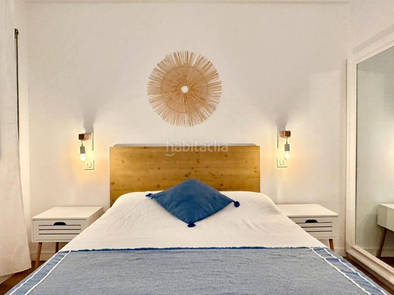 Foto ca4ce856-18fd-4089-9d13-b98d007b76e6. Apartamento  en canyelles ( ) totalmente reformado en 1era linea de mar con licencia turística y parking privado en Roses
