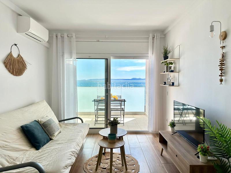 Foto f632c3c9-07e6-496e-90e4-4ce07cdd4894. Apartamento  en canyelles ( ) totalmente reformado en 1era linea de mar con licencia turística y parking privado en Roses