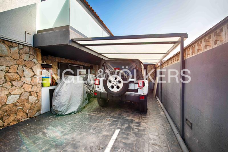 Foto 95eb9716-c9a1-4233-8e6c-1bab323030e2. Chalet casa unifamiliar con un estilo único y especial en Empuriabrava