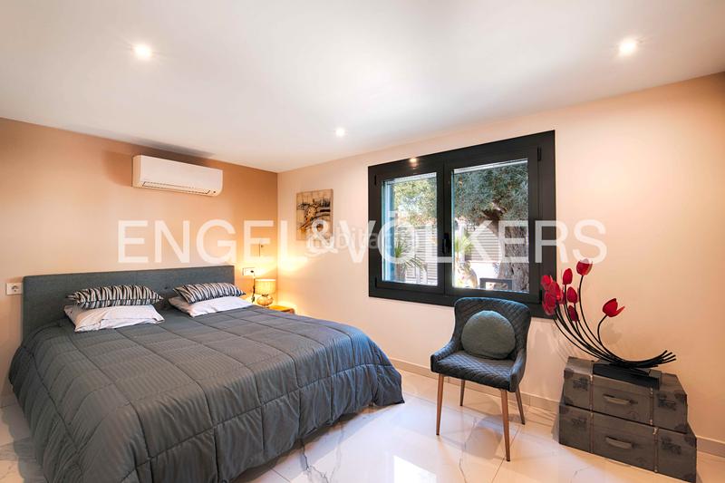 Foto eb9de27c-dfff-4ee3-a45a-99f0bebcfb7a. Chalet casa unifamiliar con un estilo único y especial en Empuriabrava