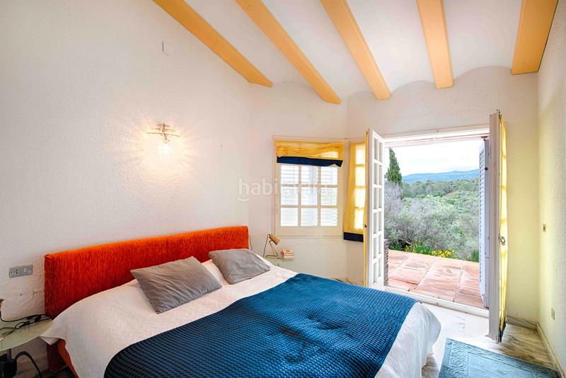 Foto a22f5e48-e785-417d-8ee0-cd8d52c180ae. Casa un refugio de excepción entre el mar y la naturaleza – caials, en Cadaqués