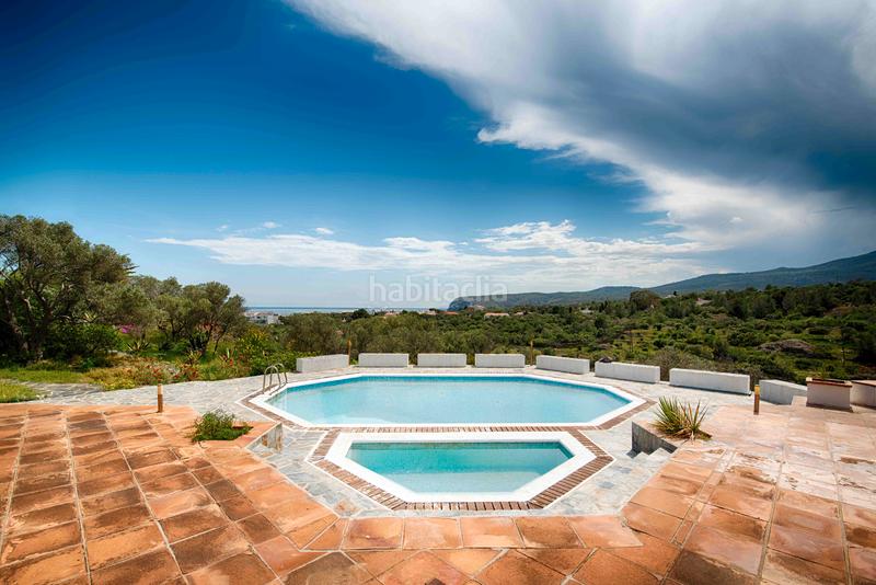 Foto b992f51f-3fbb-434c-be20-b16d98a9d67d. Casa un refugio de excepción entre el mar y la naturaleza – caials, en Cadaqués