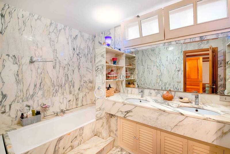 Foto f8334498-ab61-4637-a0f8-d4b73c6c23ad. Casa un refugio de excepción entre el mar y la naturaleza – caials, en Cadaqués