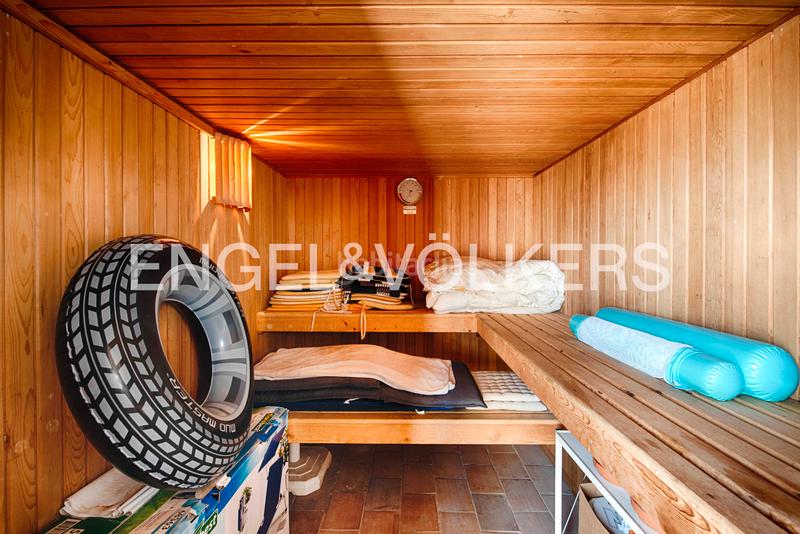 Foto e46eb5d0-263c-436e-ab82-9e741b98b004. Chalet con camino parcheggio piscina in Francolí - Freser - Noguera Empuriabrava