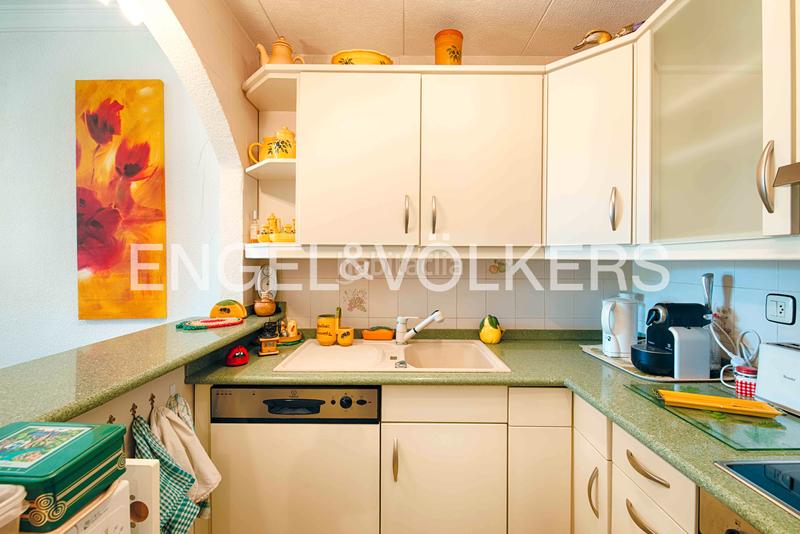 Foto 8130617c-bcdc-407b-9d62-8ae5f0a30e4a. Apartamento piso en planta baja con terraza y acceso a piscina comunitaria en Empuriabrava