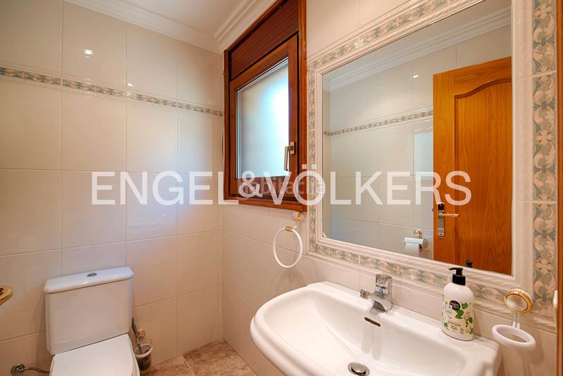 Foto 82f93d5a-3479-4d3a-a172-d140ed9248d2. Chalet exclusiva villa con encanto y vistas panorámicas en Palau-saverdera