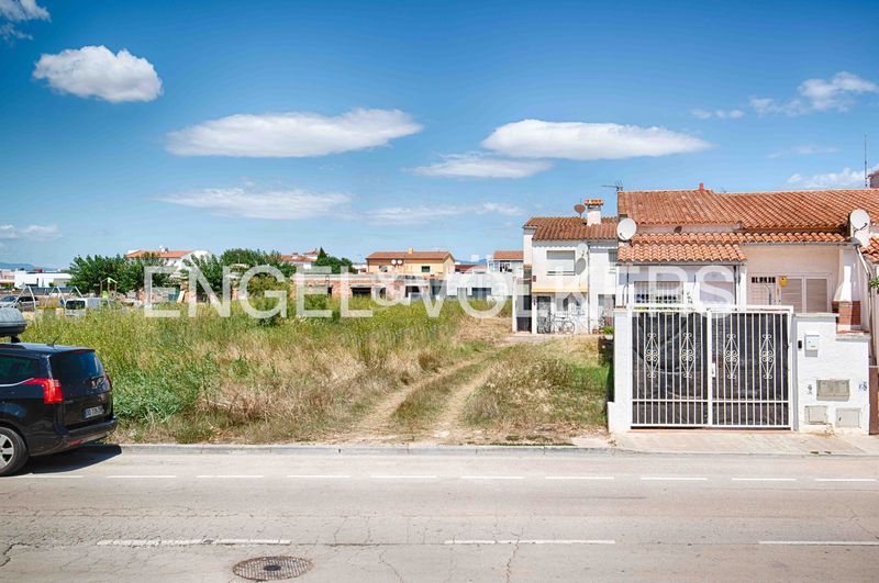 Foto d454fa4a-1c4e-4ac7-9d00-f2901c2360e0. Terreno residencial terreno edificable de 148 m² en Empuriabrava
