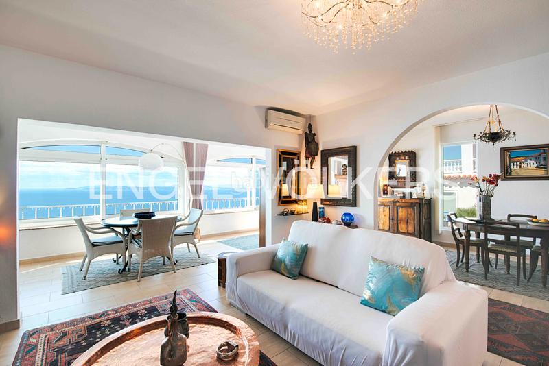 Foto 1bb7eb3d-2d74-420e-8295-901d33486542. Casa villa con impresionantes vistas en Puig Rom-Canyelles-Almadrava Roses