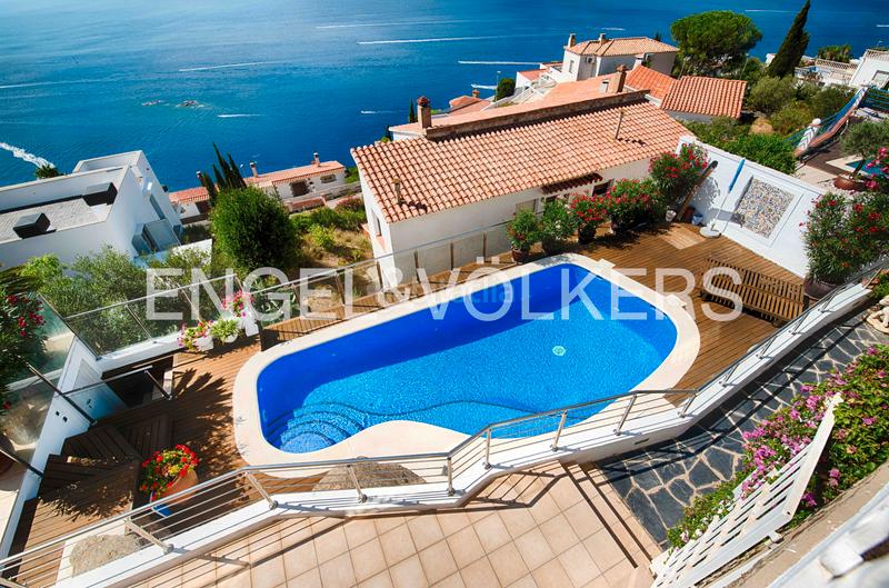 Foto b84518dd-5b81-4307-aa24-693b33206a34. Casa villa con impresionantes vistas en Puig Rom-Canyelles-Almadrava Roses