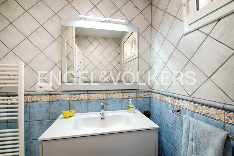 Foto c5938297-a933-4f6a-af98-dc49943a0d4c. Maison avec parking piscine dans Peni Empuriabrava