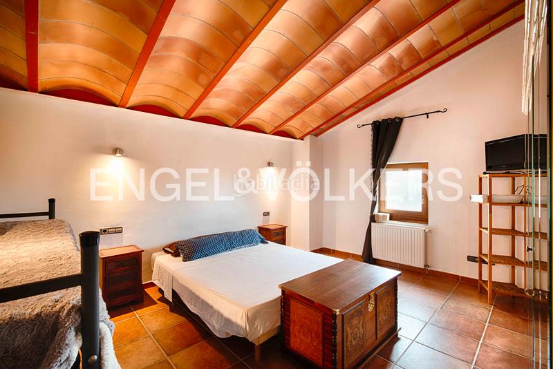 Foto 7ca6657a-347c-4277-9dc7-70a870032bd4. Casa con camino in Castelló d´Empúries