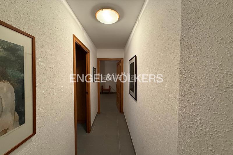 Foto 8dd32349-7aa0-4644-9c68-78bb1307e2e5. Piso espacioso apartamento en el corazón de La Vila en Llançà