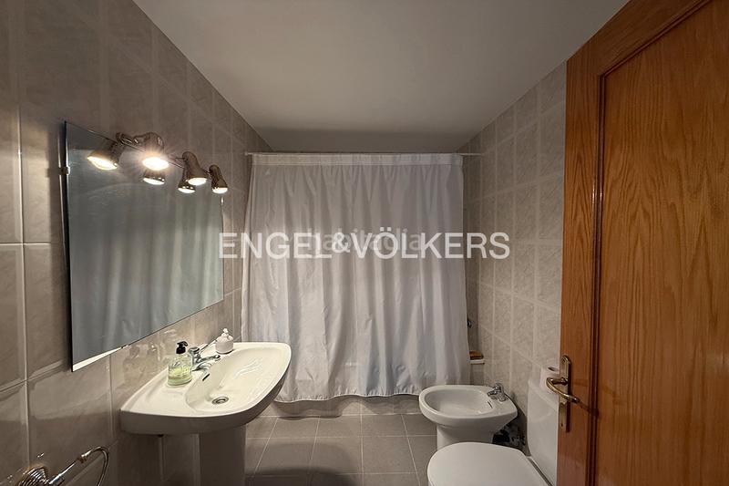Foto a72d1b39-1088-4aa2-94ad-9aa08b0315a2. Piso espacioso apartamento en el corazón de La Vila en Llançà