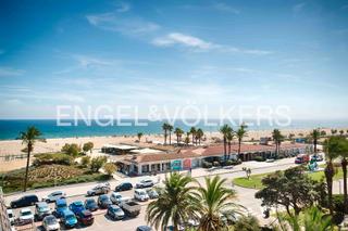 Piccolo appartamento  Carrer salins 1 línea. Apartamento de lujo en primera línea de mar – empuriabrava