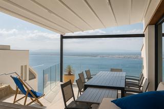 Casa aparellada  Carrer de joan margarit. Exclusiva casa pareada con impresionantes vistas al mar