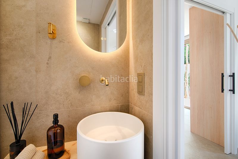 Foto 0b7c66b0-dbae-483b-913a-0a69adf9f85d. Xalet amb aparcament piscina a Segre - Ebre - Ter Empuriabrava